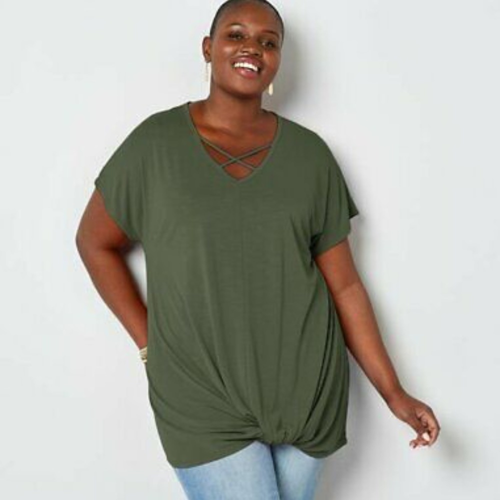 Avenue BLUE Cage Neck Twist Front Tee NWT 18/20